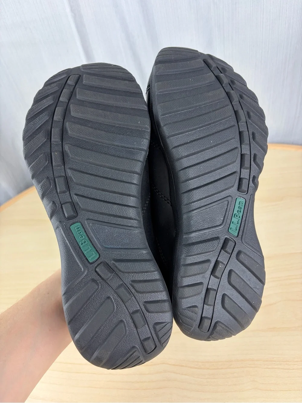 L.L.Bean Black Leather Slip-On Walking Clogs Moc Shoes Women’s 7.5 Wide